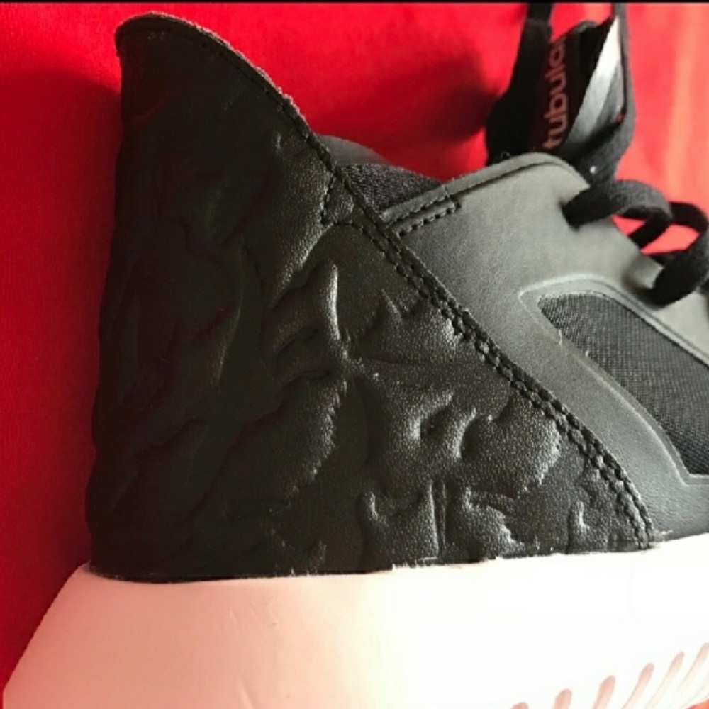 Black Adidas Tubular Defiant Shoe - Picture 5 of 6